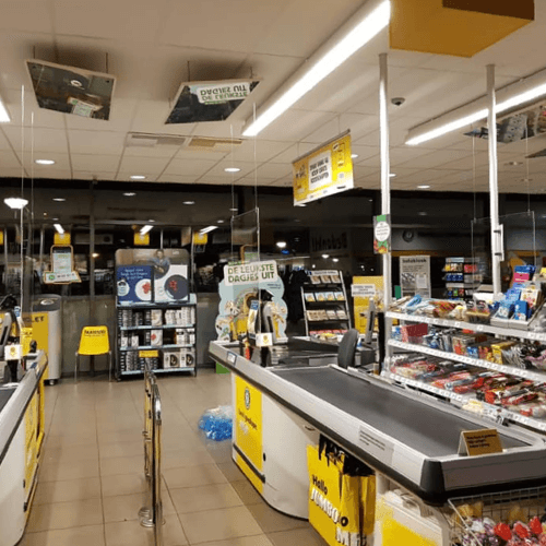 Transparent counter screen shield grocery store