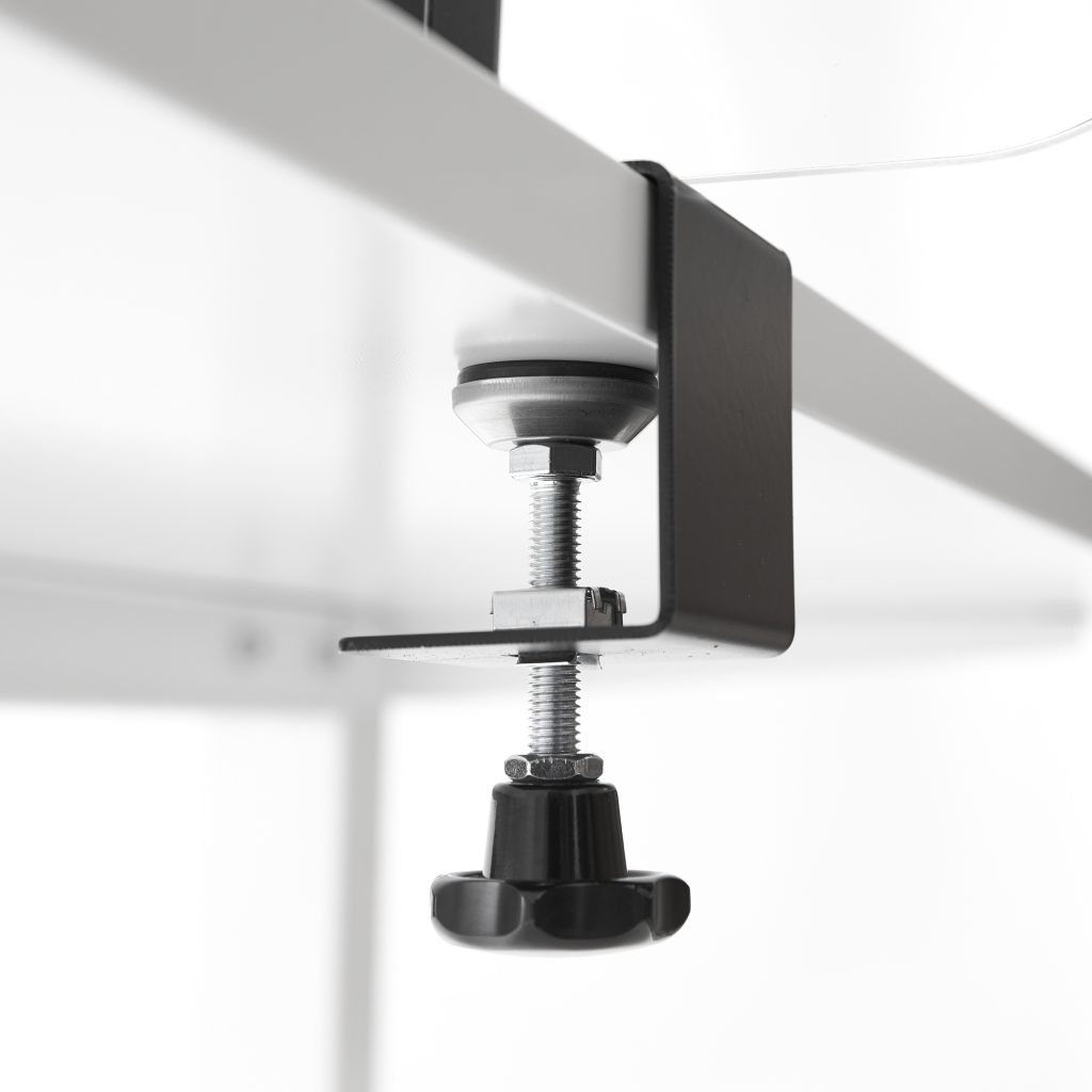 Bracket for perspex with screw clamp