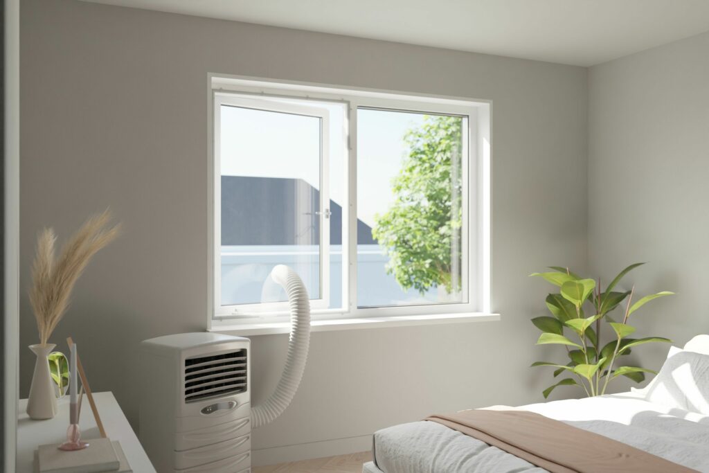 Window seal for a mobile air conditioner suitable for casement windows